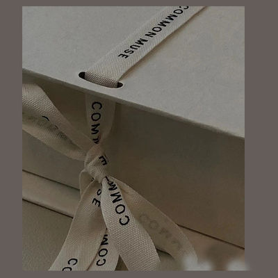 Cardboard Jewerly Packaging Box With Ribbon Custom