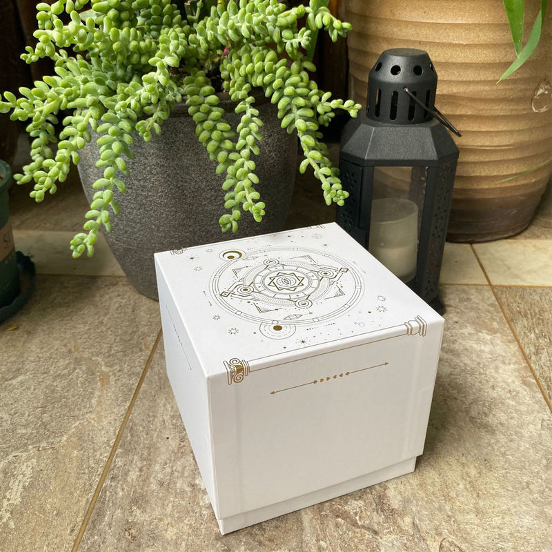 Customizable White Rigid Candle Box Golden Foil Stamping White Foam Insert