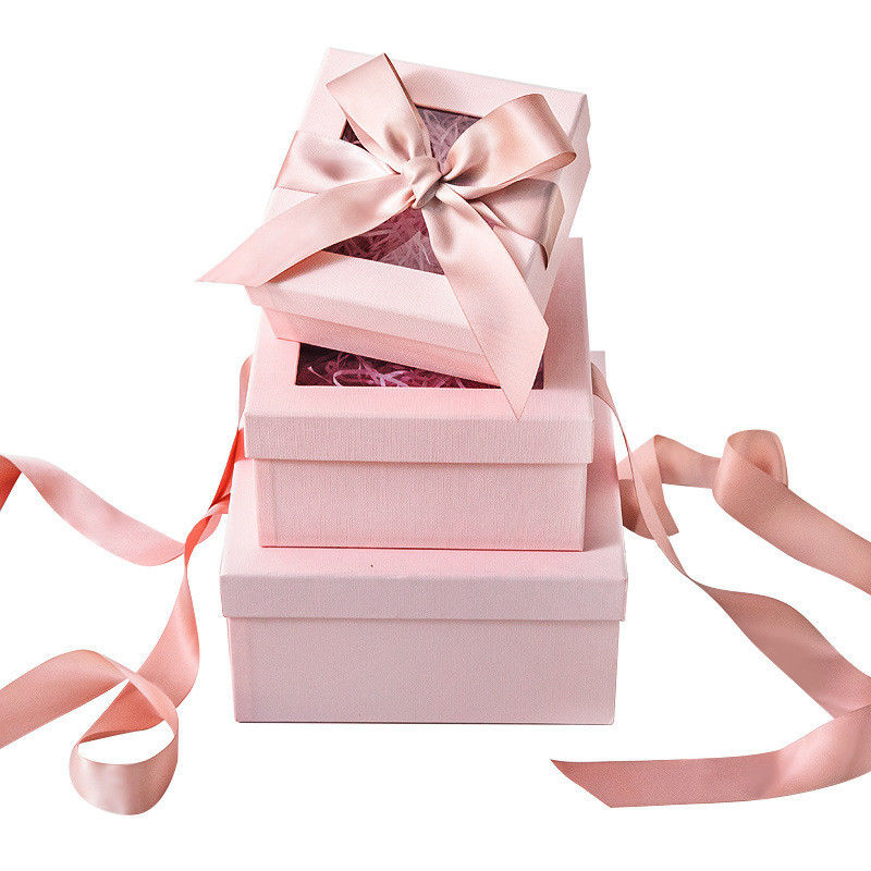 Customized Square Recentage Pink Gift Box With Ribbon