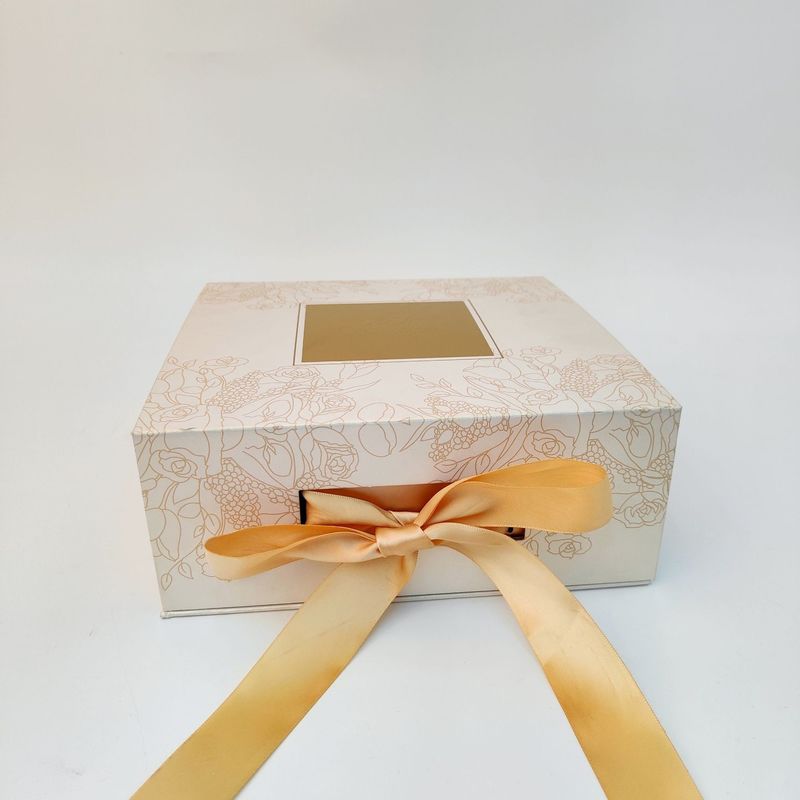 WaterProof Paper Gold Ribbon Cake Box With Window Food Grade