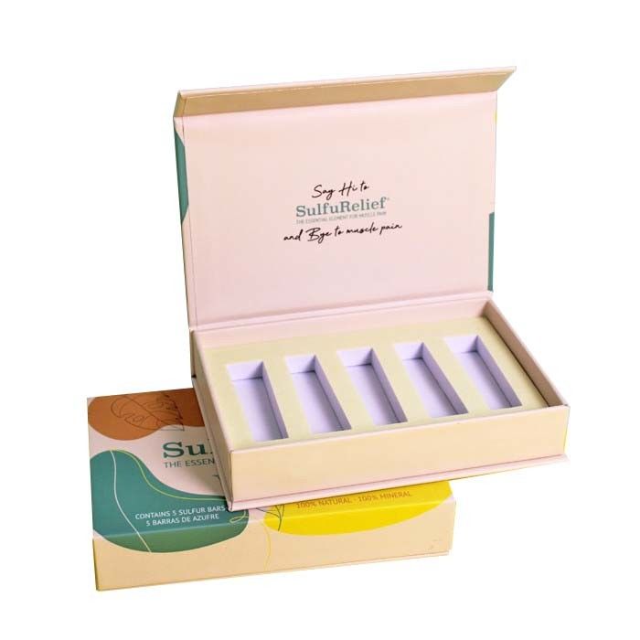 Beauty Custom Lipstick Box Rigid Cardboard Foam Insert Magnetic Gfit
