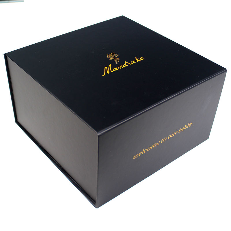Essential Oil Collapsible Beauty Gift Box in Black with Rigid Cardboard and Custom Size