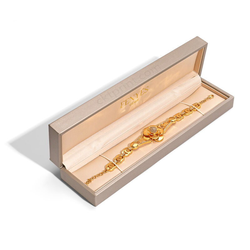 Champagne Gold Luxury Jewelry Box with Custom Logo and Recycled Materials for Elegant Gift Packaging