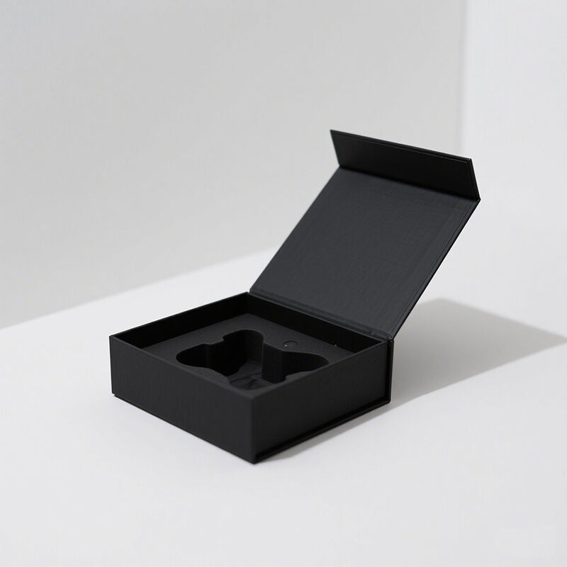 Wholesale Custom Logo EVA Foam Insert Rigid Cardboard Magnetic Gift Packaging Box with Recycled Materials