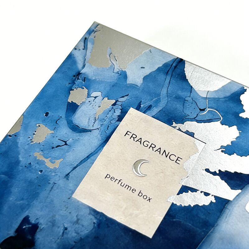 Custom Logo Perfume Gift Box with Silver Foil Stamping and 350gsm FSC-certified Paperboard for Luxury Fragrance Packaging