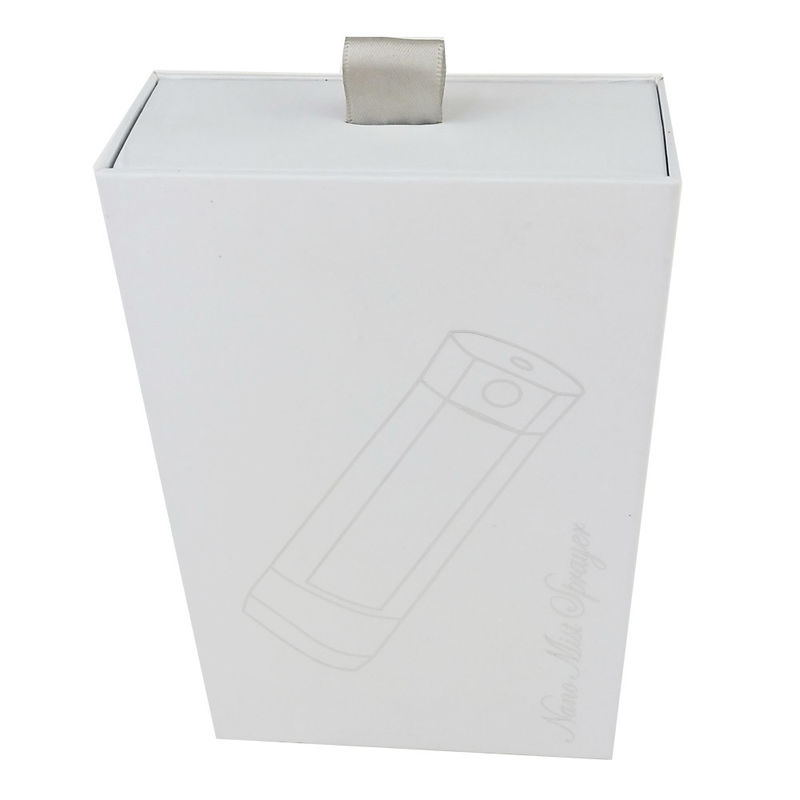 Custom Design Cosmetic Packaging Box with Plastic Material and Ribbon Accessory