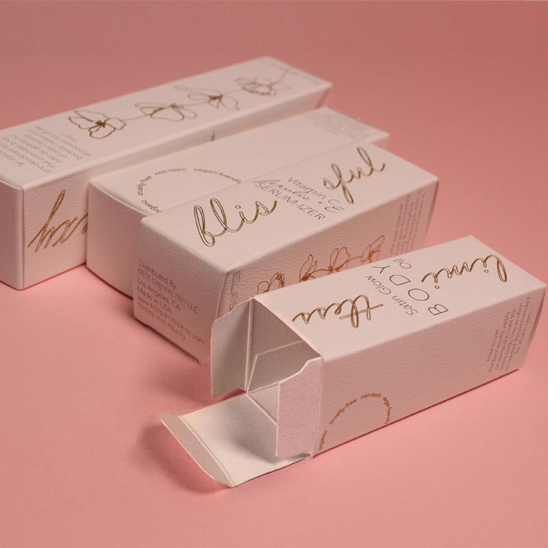 Custom Luxury Cosmetic Packaging Boxes For Essential Oil Perfume Skincare Products