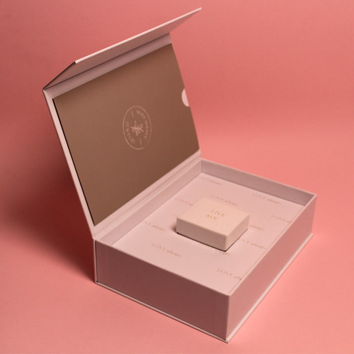 Sturdy White Blank Jewelry Shipping Box With Rigid Chipboard