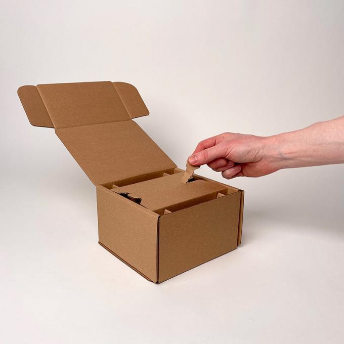 Custom Luxury Candle Packaging Box Wholesale , Candle Gift Boxes With Recycled Paper And Logo Printing 4