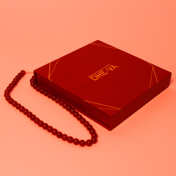 Magnetic Necklace Jewelry Packaging Box Red Gold Foil