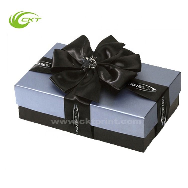Luxury Chocolate Candy Packaging Gift Boxes With Ribbon , Recycled Paperboard Rectangular Packaging Box