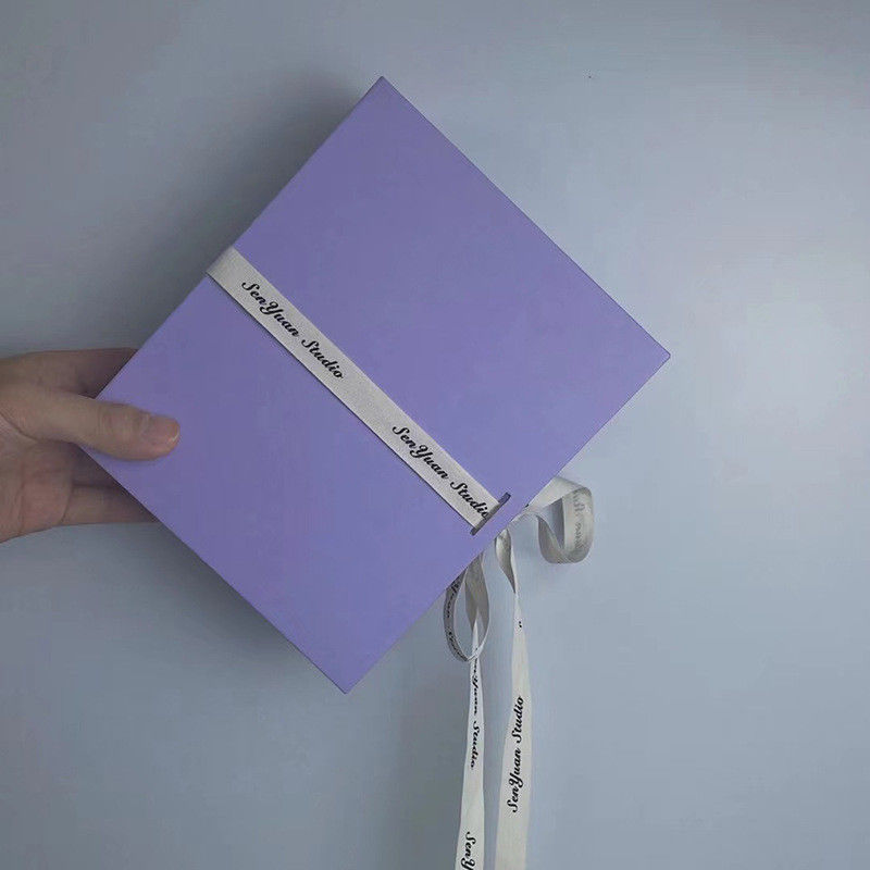 White Black Magnetic Packaging Box With Ribbon Tied