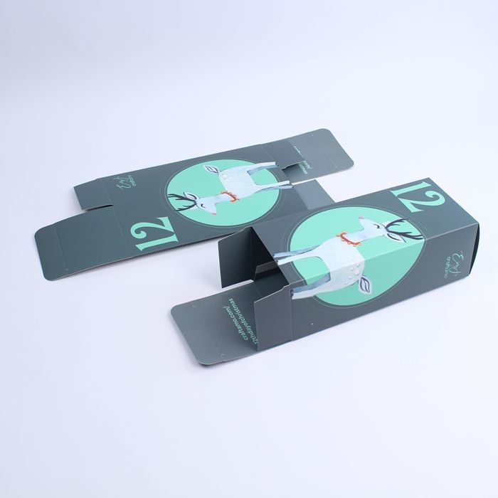 Custom Printed Boxes Fit For Christmas Custom Mystery Box For Skincares fashion desigh
