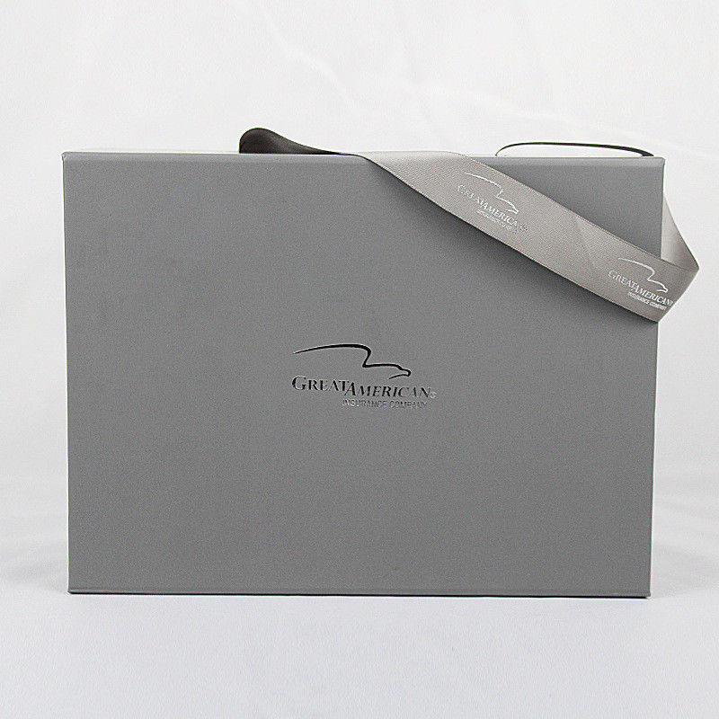 Luxury Silver Folding Gift Box Custom Foil Stamping Logo With Ribbon Handle