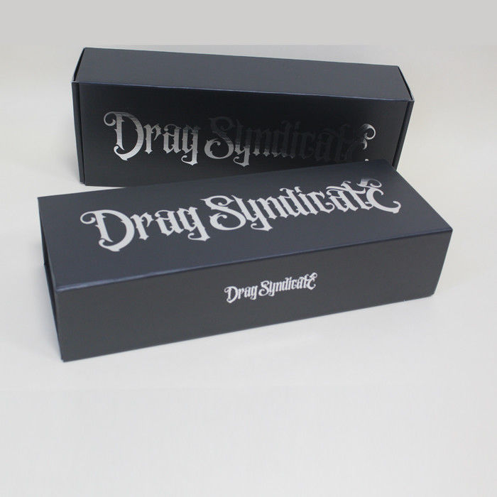 Black Flat Cardboard Mailer Boxes Custom Silver Foil Stamping Surface