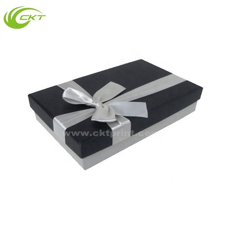 Luxury Chocolate Candy Packaging Gift Boxes With Ribbon , Recycled Paperboard Rectangular Packaging Box