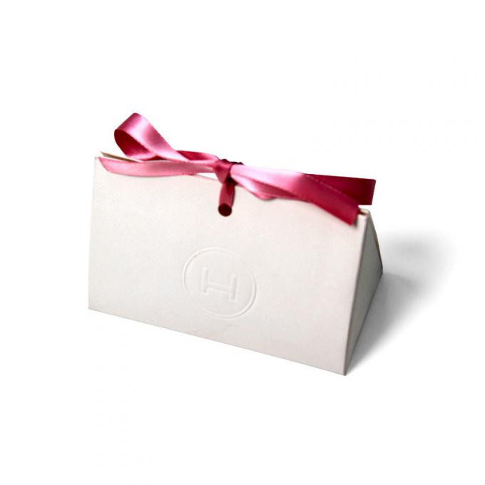 Personalized Texture Paper Handbag Small Size For Packaging Weddings And Festivals  Gift 0