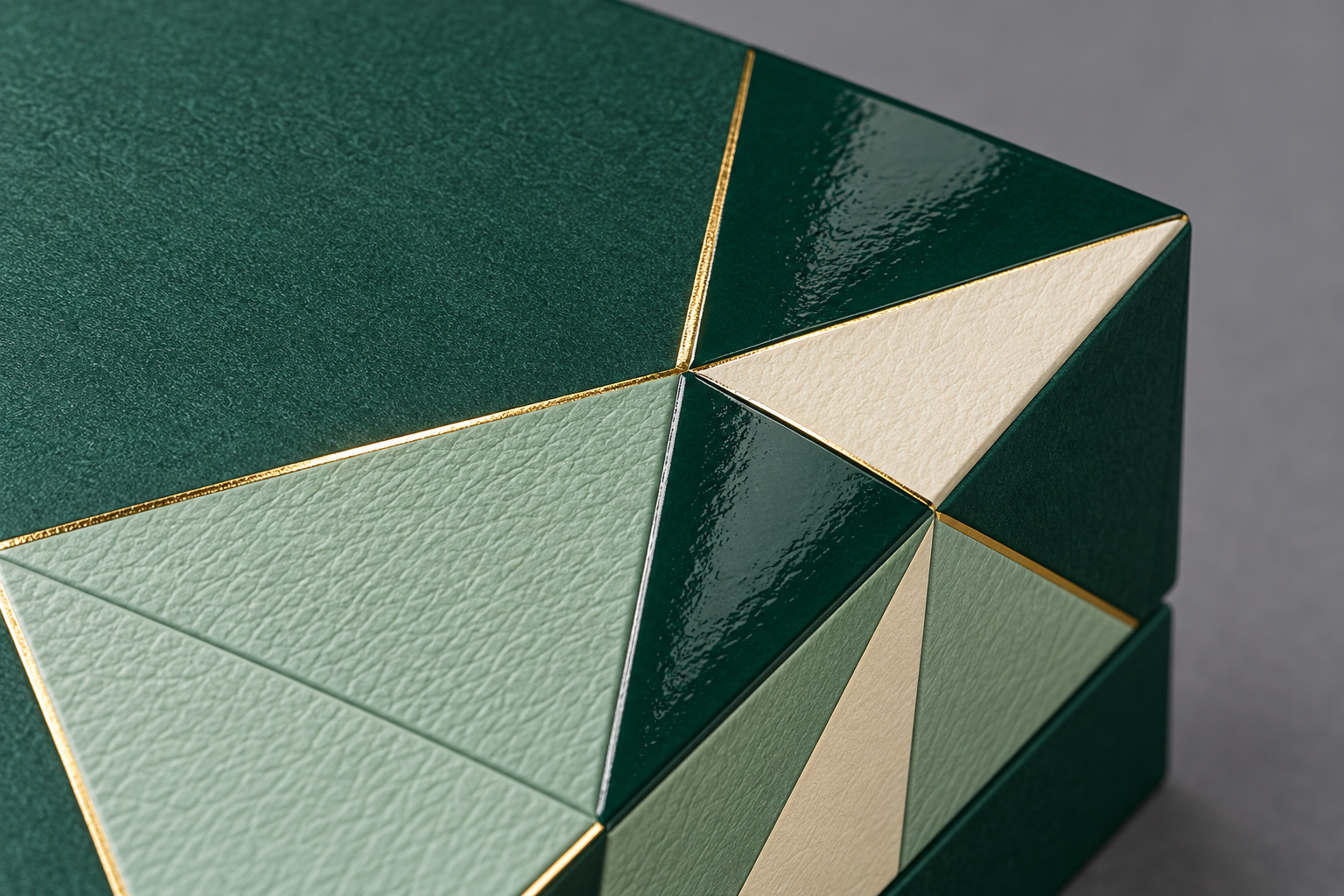 02_Foil_UV_Emboss_Detail.jpg